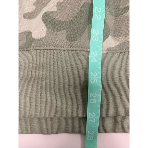 Cute Camo Sweatshirt - Picture 7 of 7